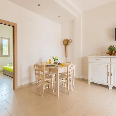 Salinola Ad Villa *
